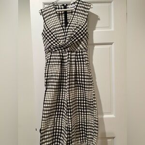 Urban Outfitters checkered pattern jumpsuit Small. Hits above the ankle.